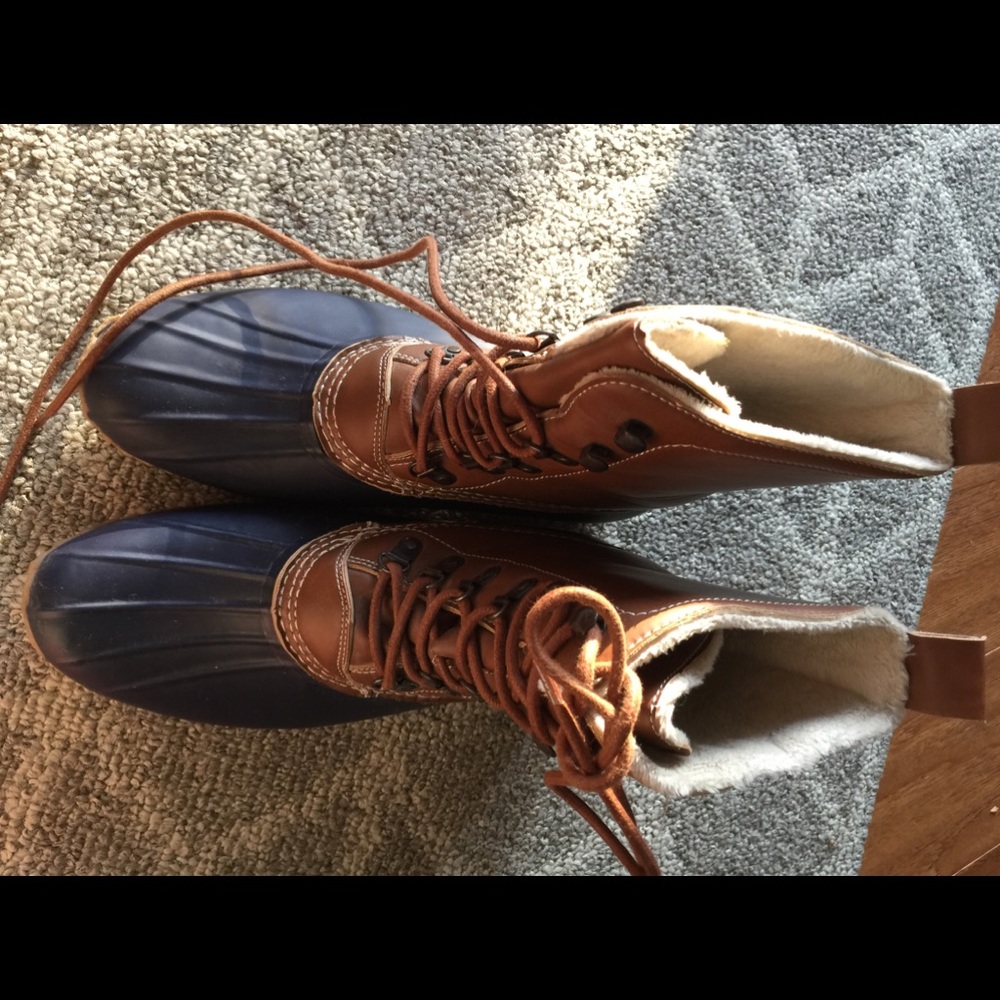 Esprit Duck Boots, 10 medium, Blue and Tan